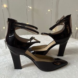 Marc Fisher Dark Brown Heels in size 6.5US
